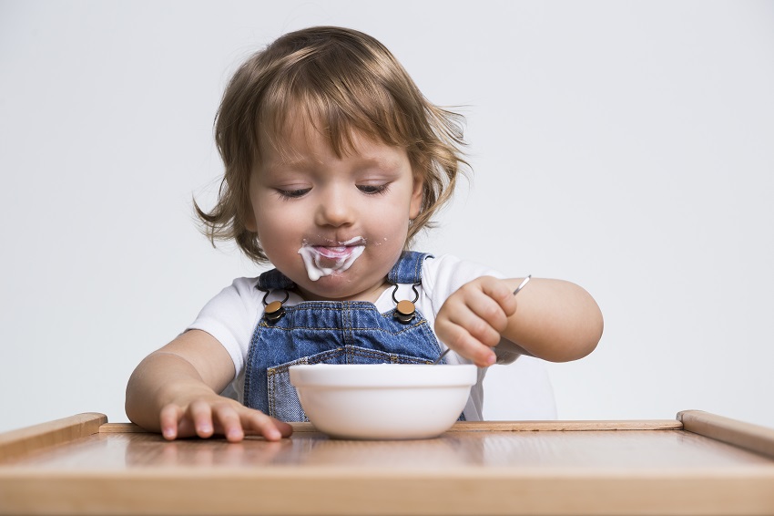 Kiedy dziecko ma problemy z trawieniem – przepisy na bazie mleka koziego