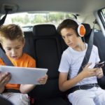 Dziecko w podróży – 5 sposobów na przetrwanie długiej jazdy samochodem