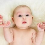 Jak wspierać rozwój odporności i mózgu małego dziecka?