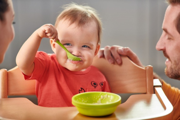 Mamo, czy wiesz, jak wspierać rozwój dziecka poprzez żywienie?