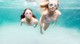 Poznaj 4 powody, dla których warto zapisać dziecko na basen