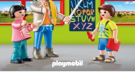 Baw się i ucz z Playmobil Dziecko, LIFESTYLE - Wybuchy piany, eksperymenty z ciekłym azotem, ścianka wspinaczkowa i świat pod mikroskopem. Tak już 12 października będą bawić się najmłodsi podczas „Niezwykłej Szkoły Playmobil” w Magnolia Park. Nie przegapcie!